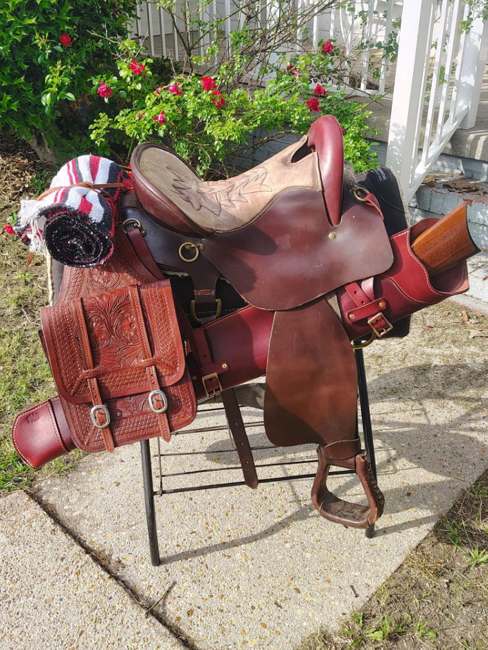 
                  
                    Rifle scabbard Shotgun Scabbard Saddle Scabbard Saddle Holster Made in USA
                  
                