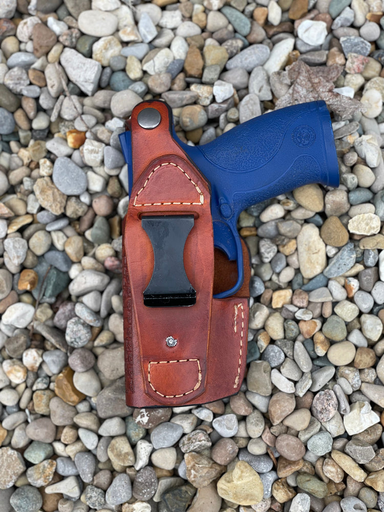 
                  
                    Smith & Wesson MP Leather holster
                  
                