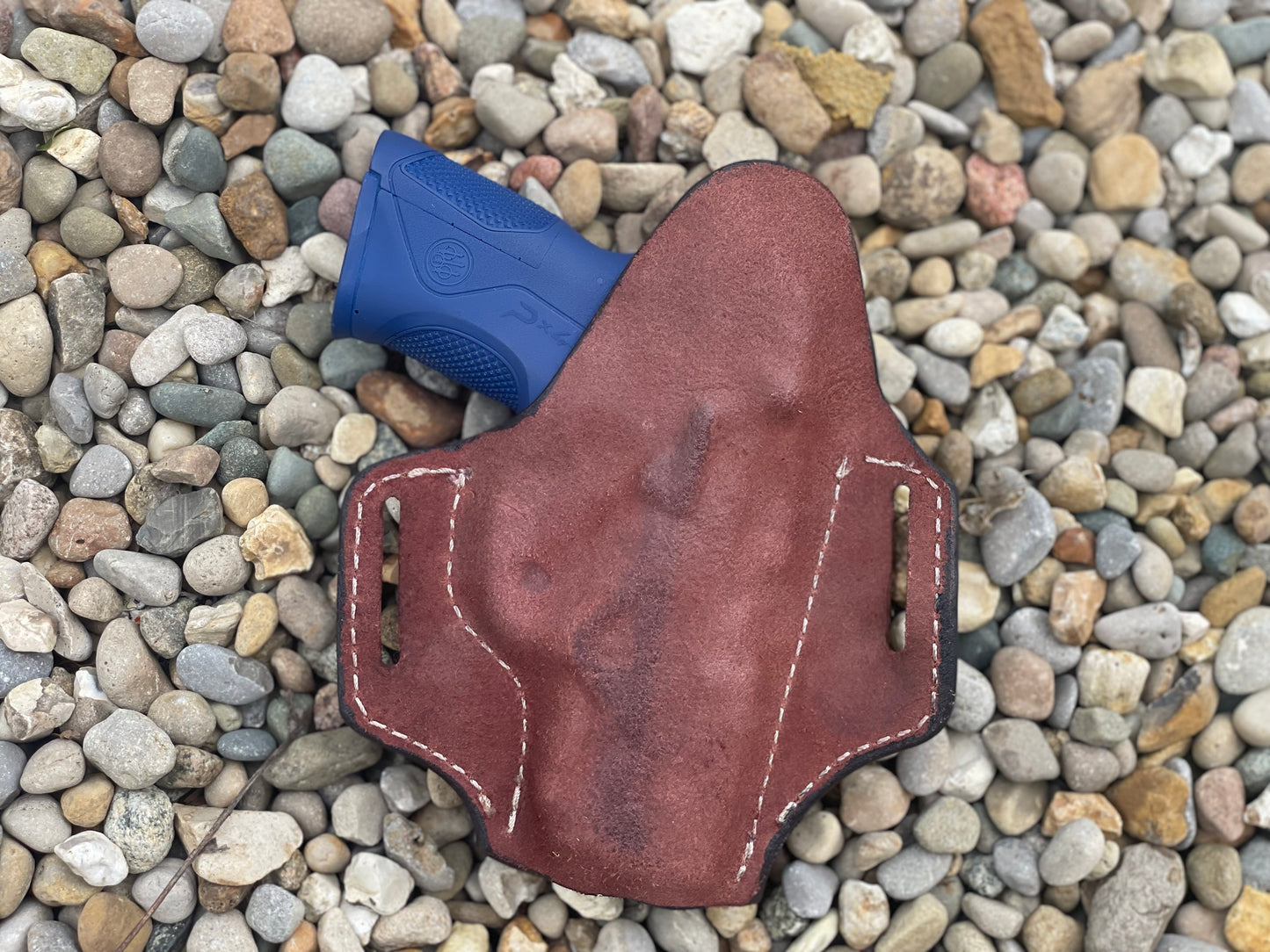 
                  
                    beretta PX 4 Storm Handmade leather holster
                  
                