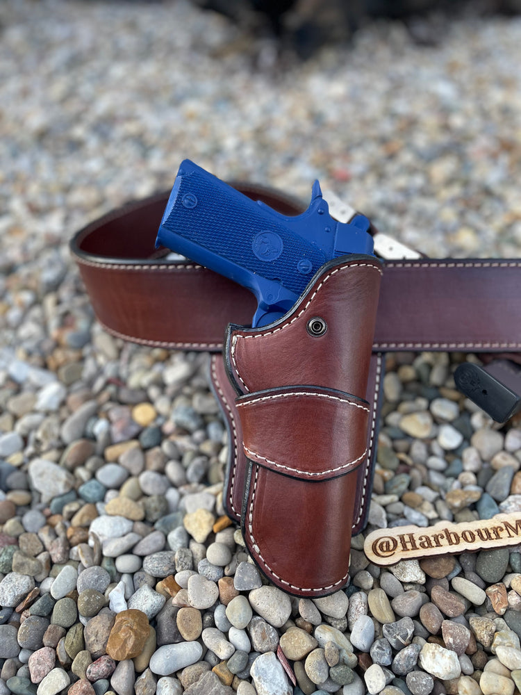 
                  
                    Wild Bunch Handmade Herman Oak leather USA MADE Wild bunch belt and holster 1911 belt and holster with two double mag holders
                  
                