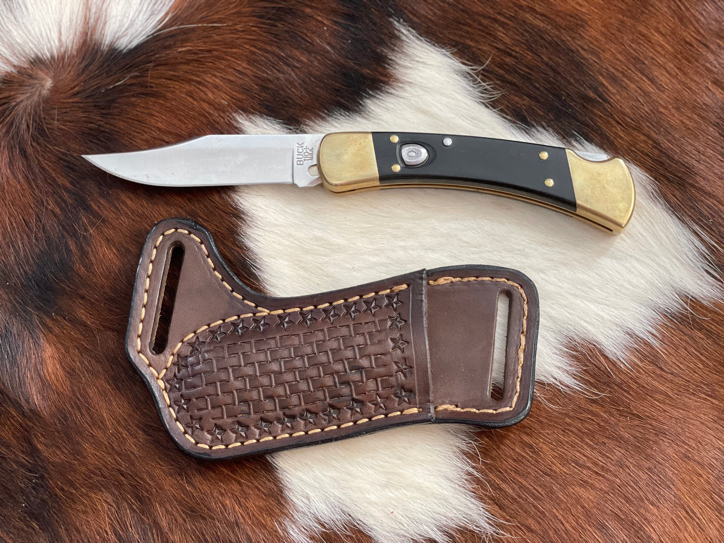 
                  
                    Buck 110 or Case XX leather Knife sheath horizontal sheath for belt
                  
                