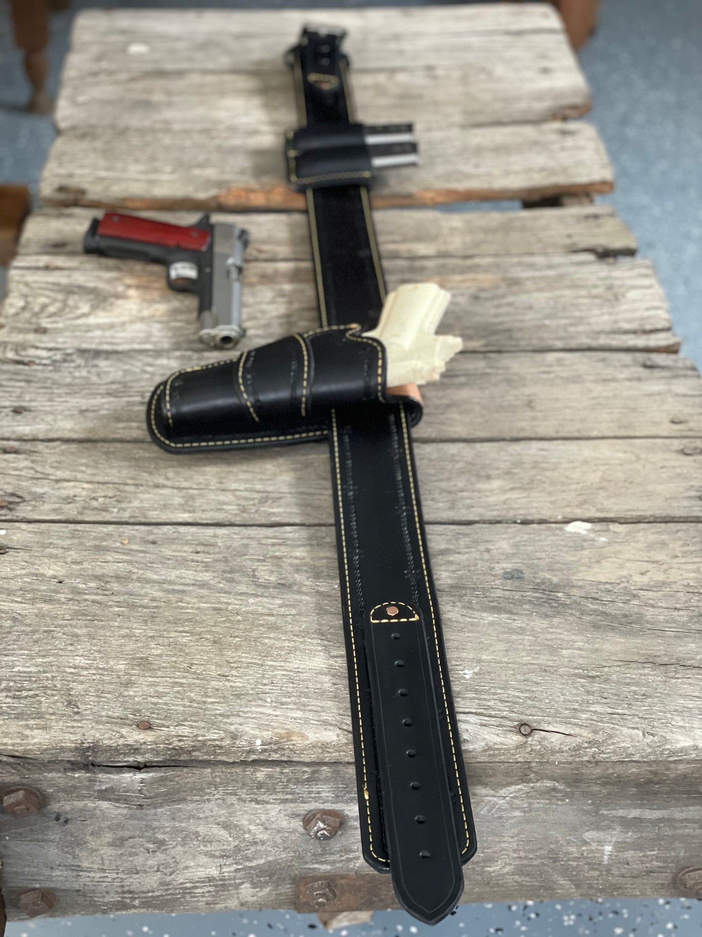 
                  
                    Wild Bunch Handmade Herman Oak leather USA MADE Wild bunch belt and holster 1911 belt and holster
                  
                