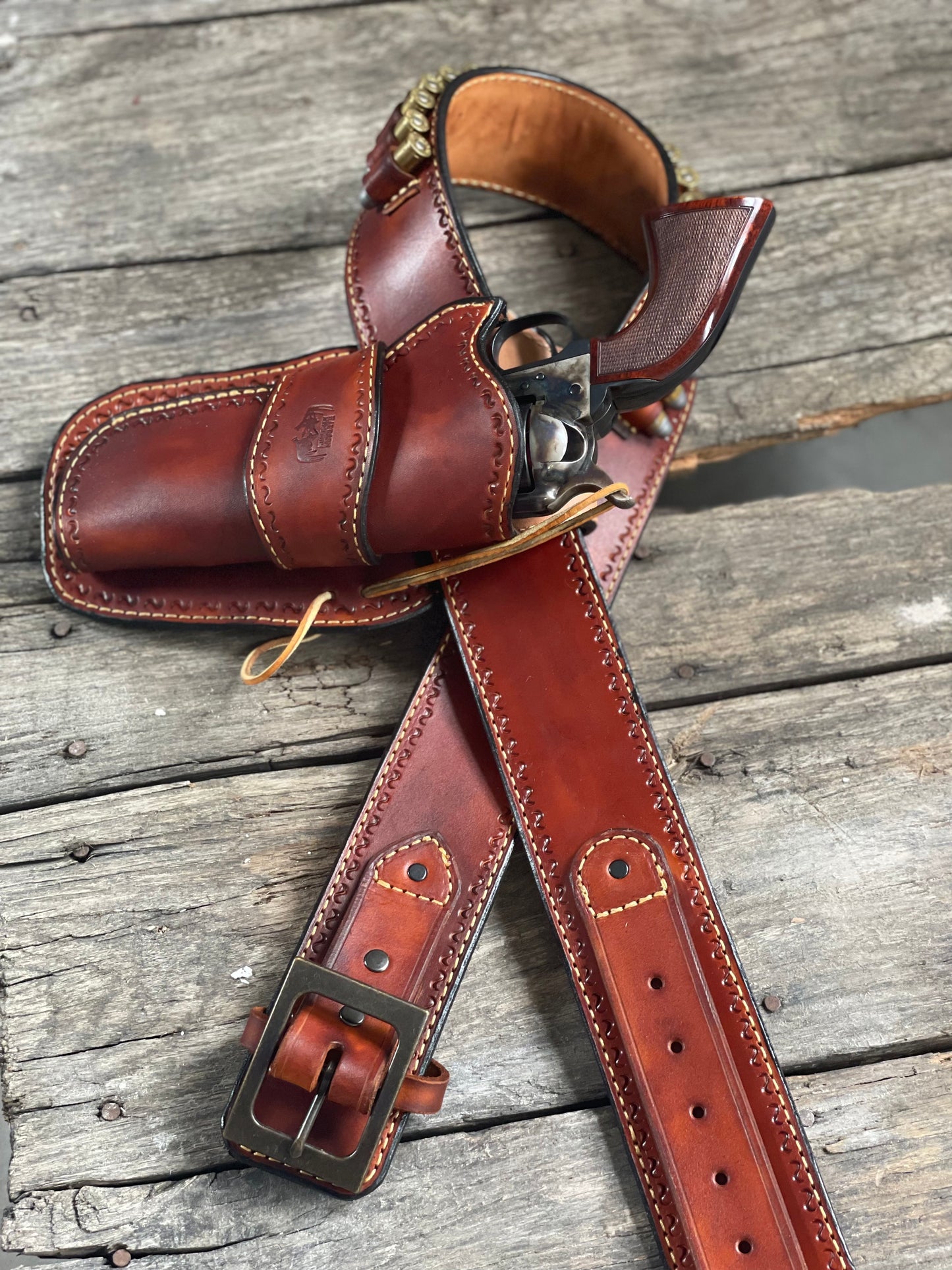 
                  
                    Lined single holster cowboy rig with bullet loops cowboy belt cartridge belt made in USA
                  
                