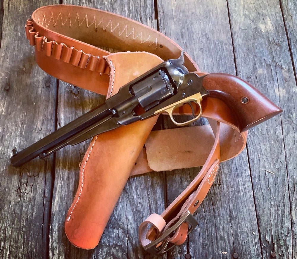 “The Gus 1883” lined cowboy action rig